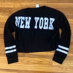 Hyssop Girls Black ‘New York’ Long Sleeve Size M